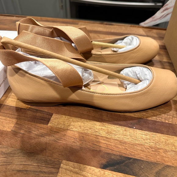 Jessica Simpson Mandalaye Macey Ballet Flats. Tan. Size 7.5. Euro 37. - Picture 3 of 5